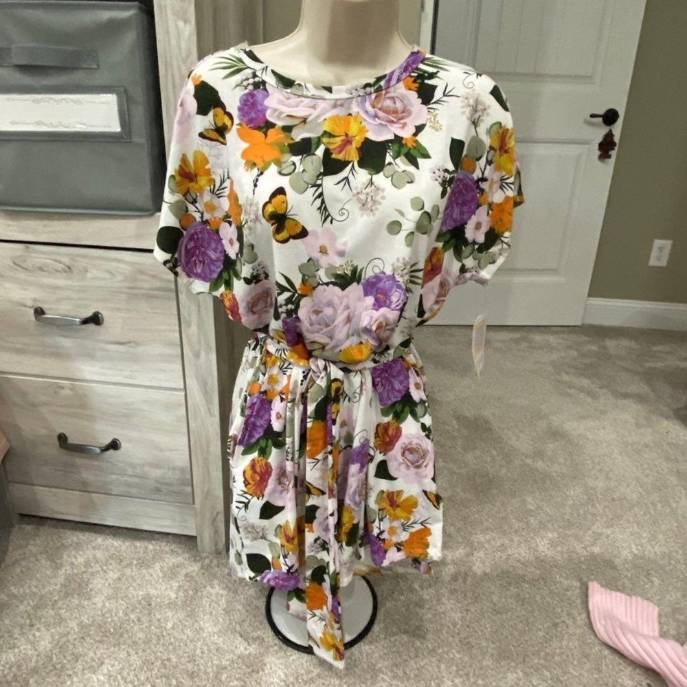 NWT Floral Lularoe Mitzi Large